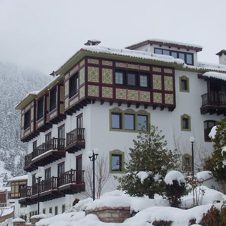 Hotel Spa Montana Karpenisi Buitenkant foto