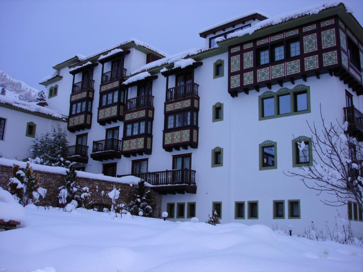 Hotel Spa Montana Karpenisi Buitenkant foto