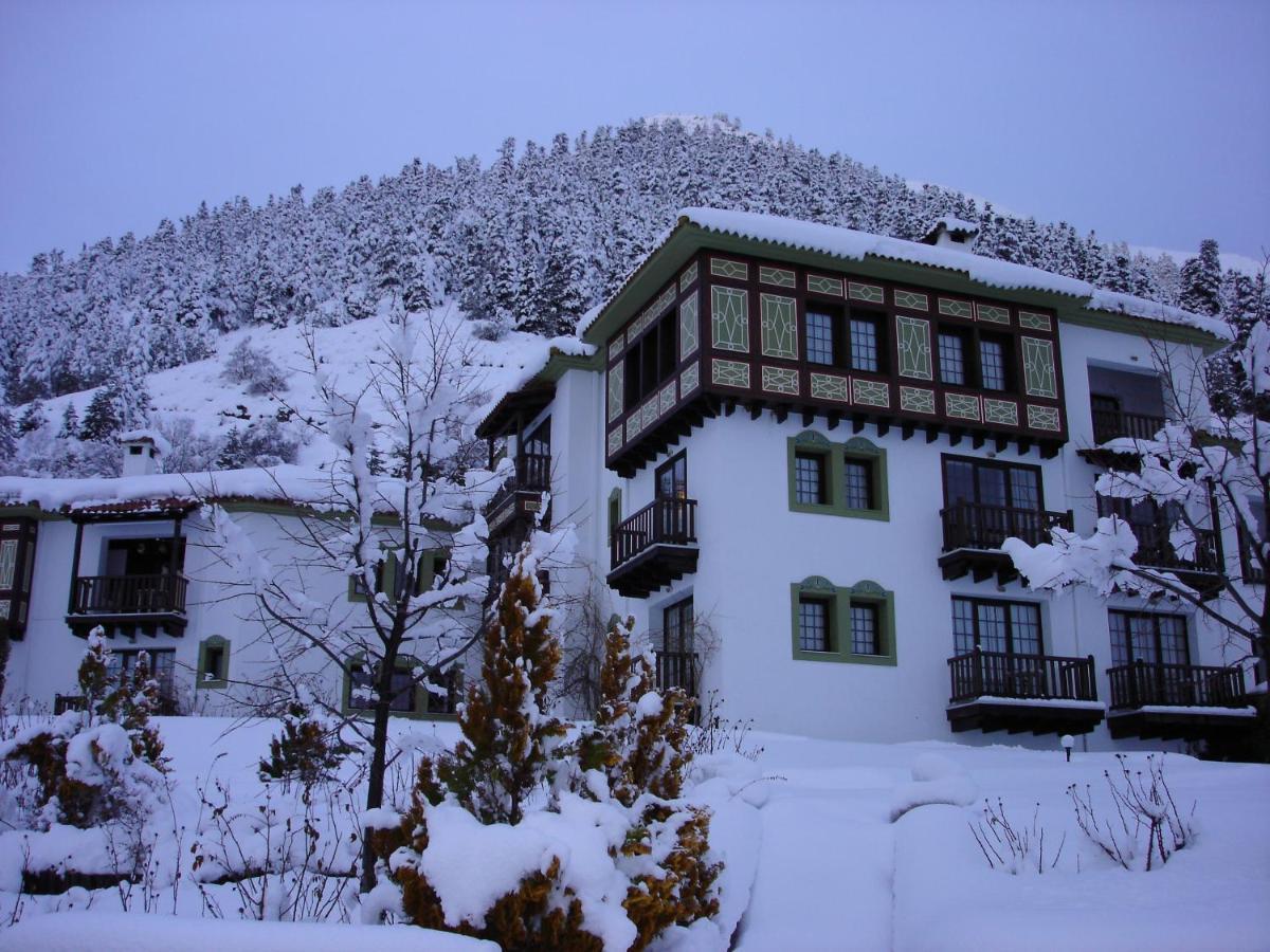 Hotel Spa Montana Karpenisi Buitenkant foto