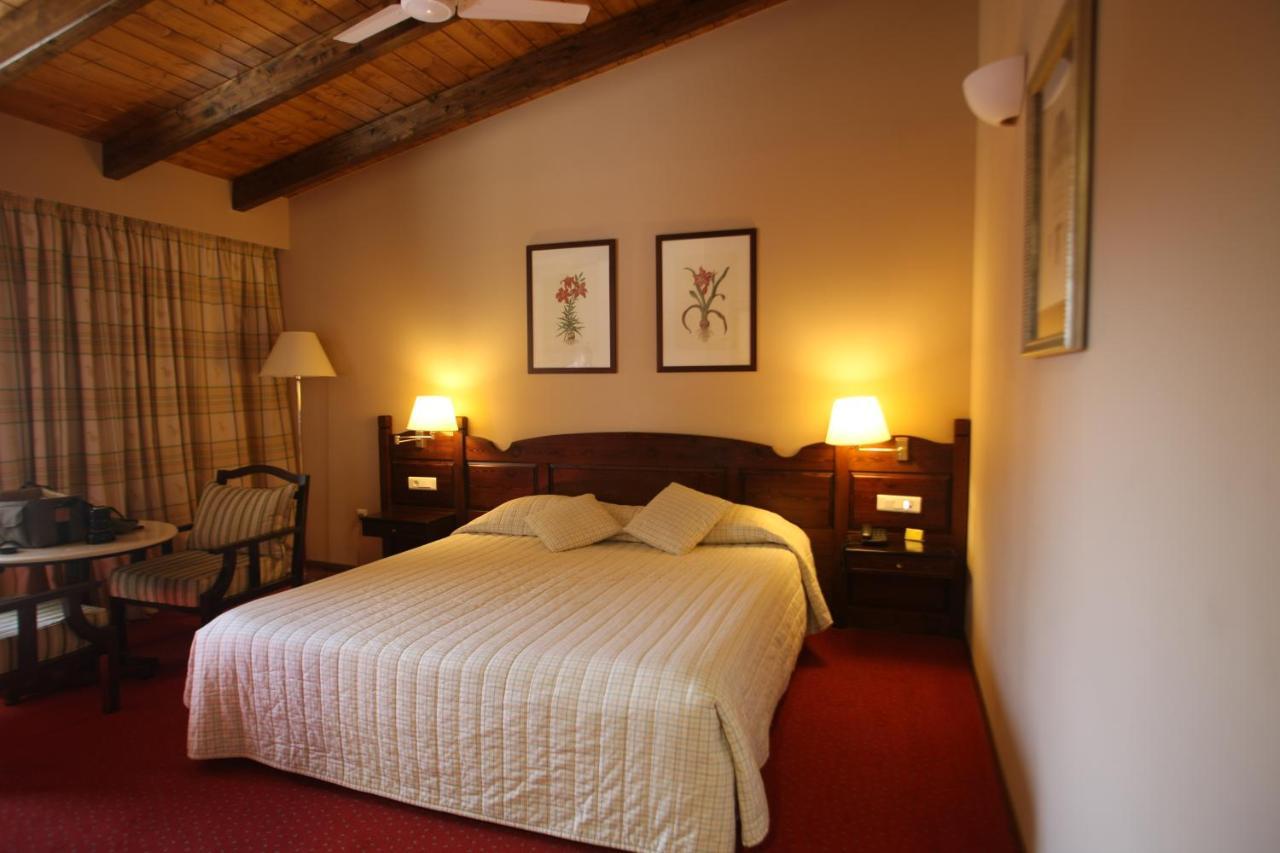 Hotel Spa Montana Karpenisi Buitenkant foto
