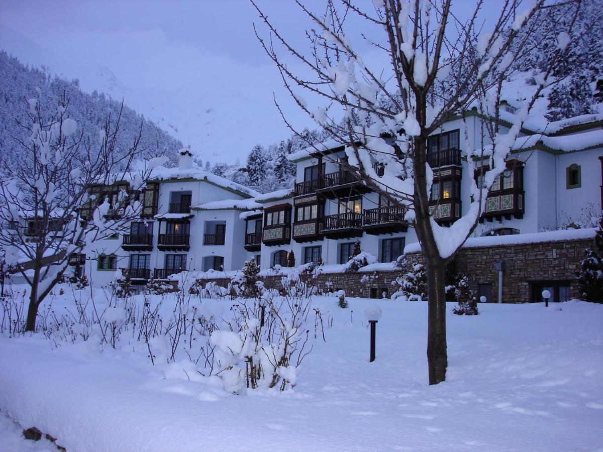 Hotel Spa Montana Karpenisi Buitenkant foto