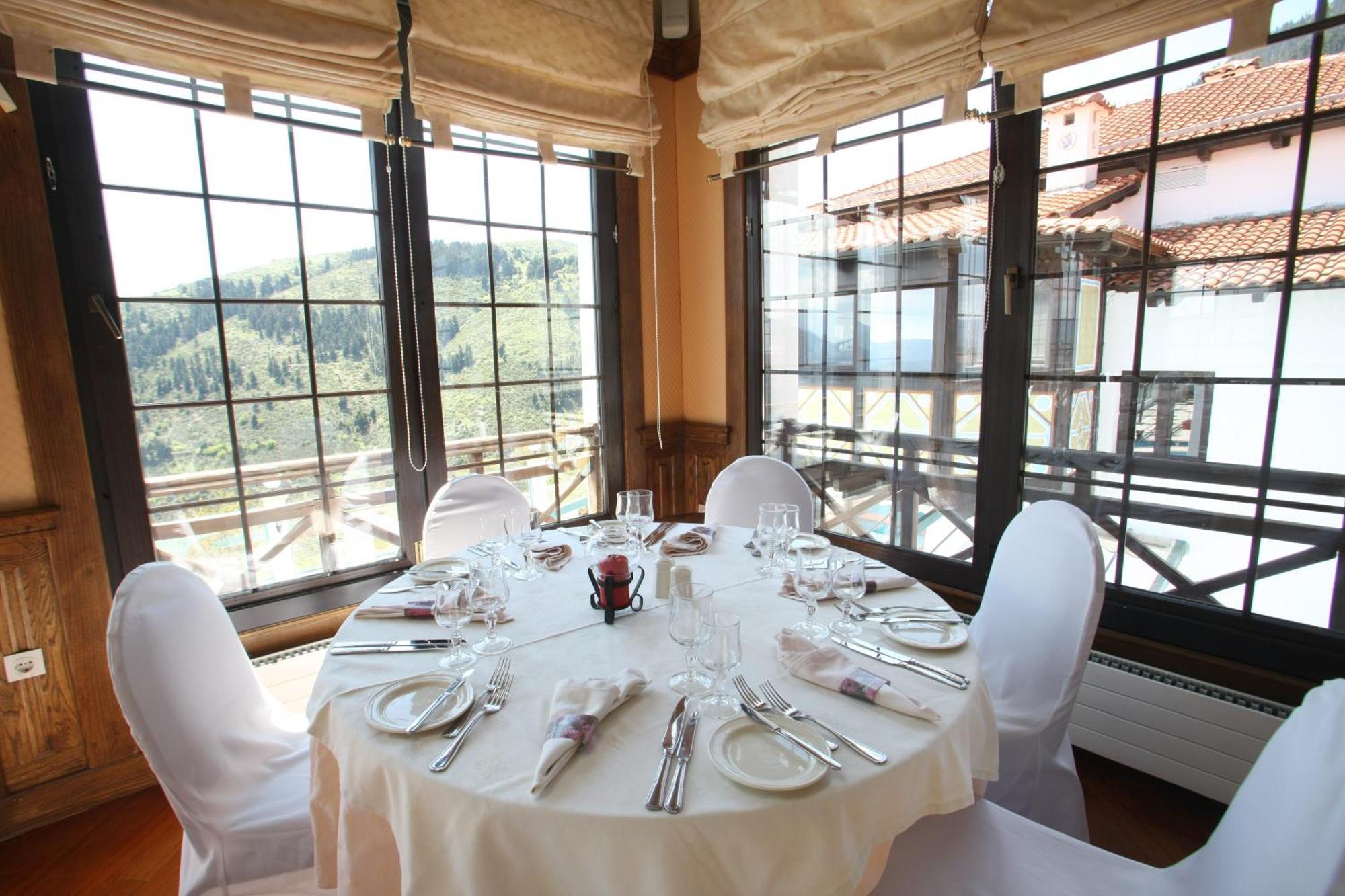 Hotel Spa Montana Karpenisi Buitenkant foto